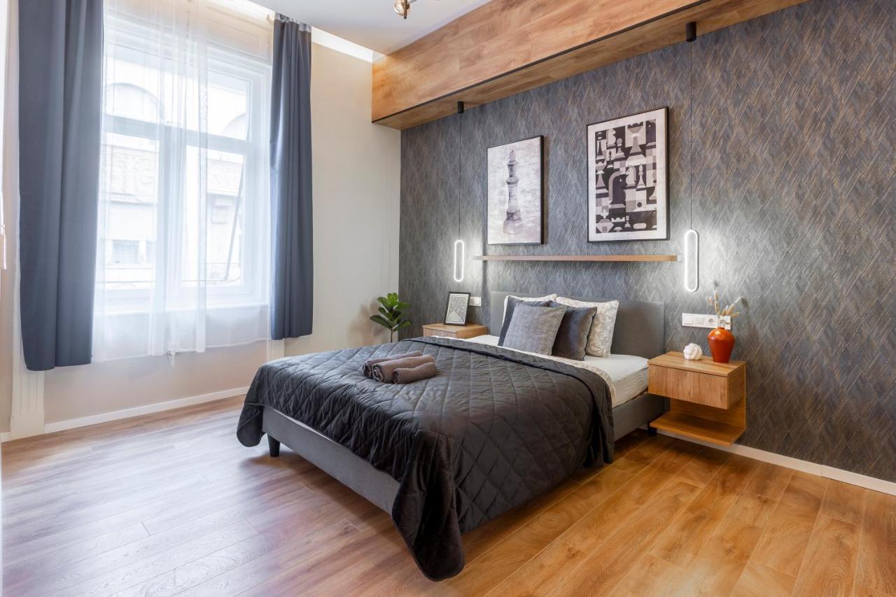 Exclusive Dohany Apartment With Balcony Next To The New York Cafe Budapest Esterno foto